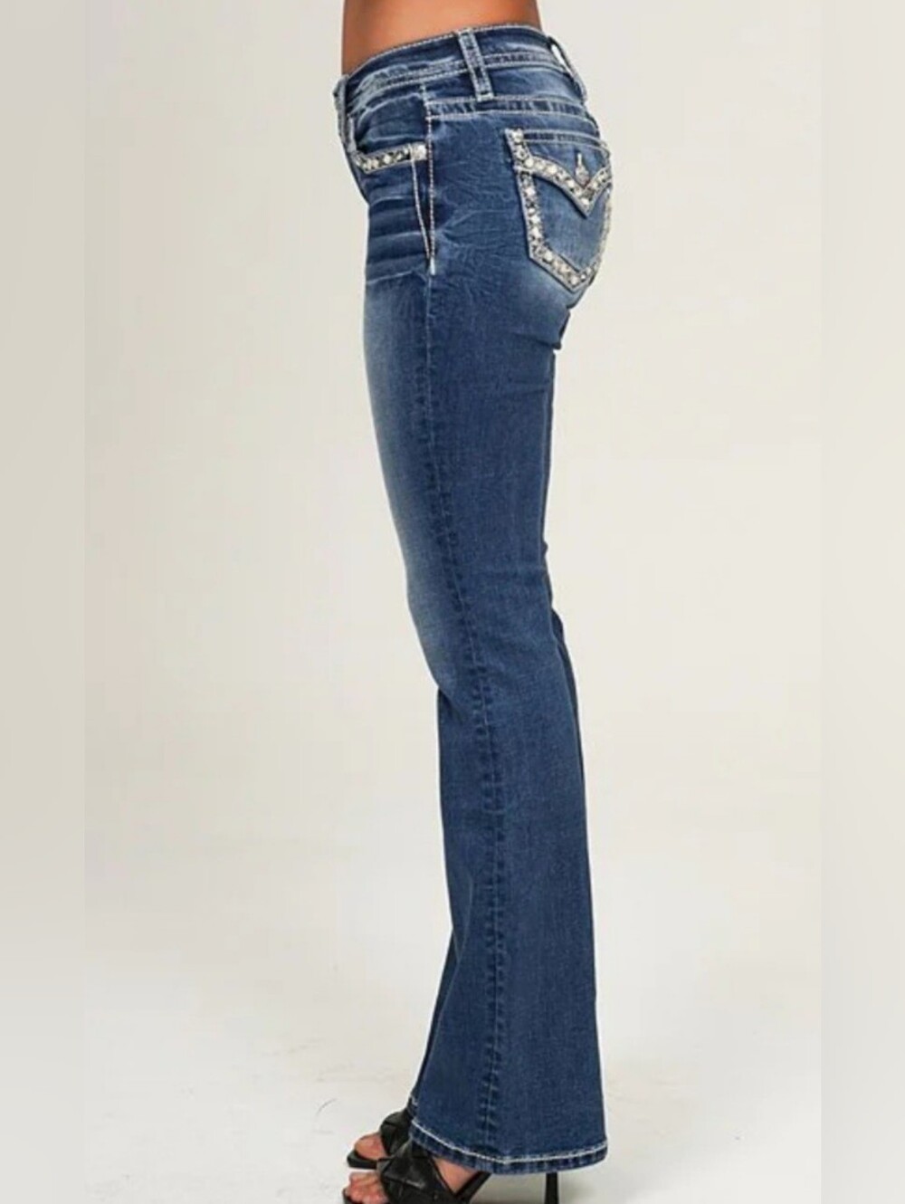Miss Me Medium Wash Bootcut Denim Jeans With Embellishment Size 30 X 31 - Picture 7 of 7